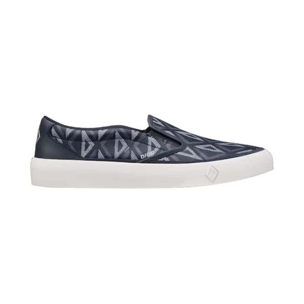 B101 SLIP-ON SNEAKER – CD159