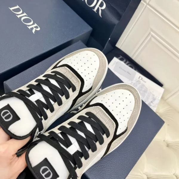 B27 LOW-TOP SNEAKER – CD145 - Image 8