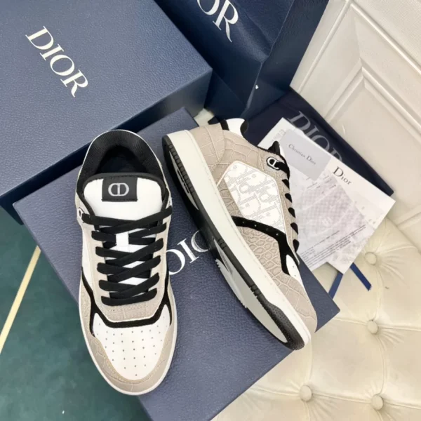 B27 LOW-TOP SNEAKER – CD145 - Image 4