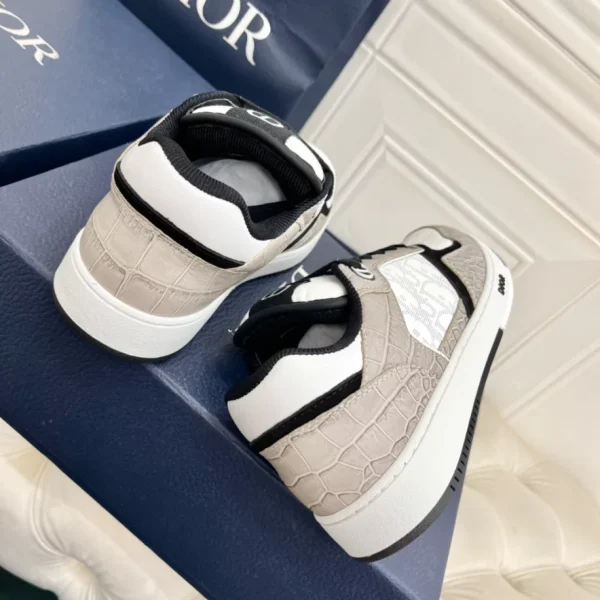 B27 LOW-TOP SNEAKER – CD145 - Image 6