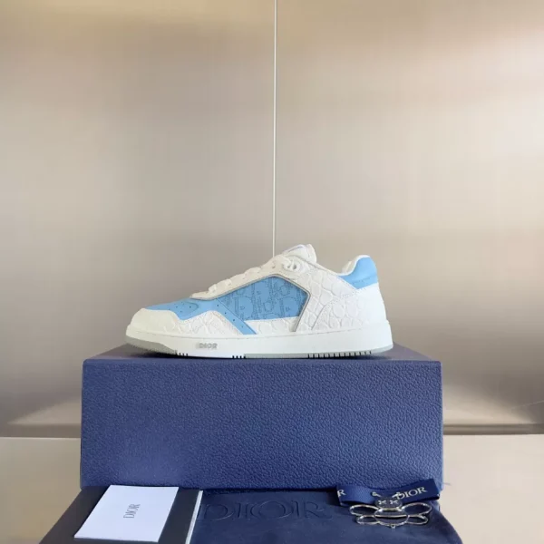B27 LOW-TOP SNEAKER – CD172 - Image 2
