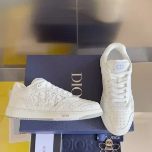 B27 LOW-TOP SNEAKER – CD173
