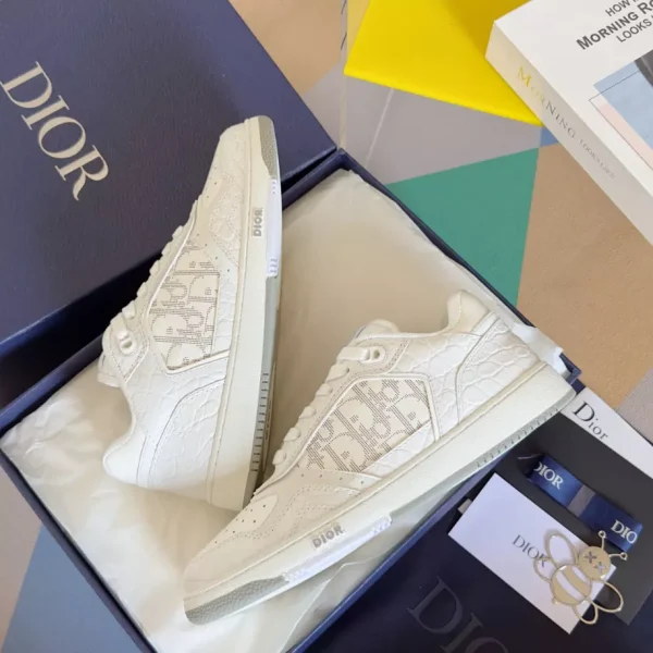 B27 LOW-TOP SNEAKER – CD173 - Image 3