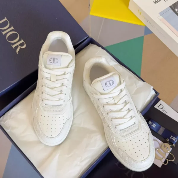 B27 LOW-TOP SNEAKER – CD173 - Image 4