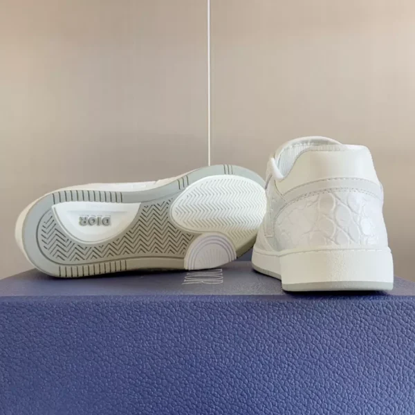B27 LOW-TOP SNEAKER – CD173 - Image 5