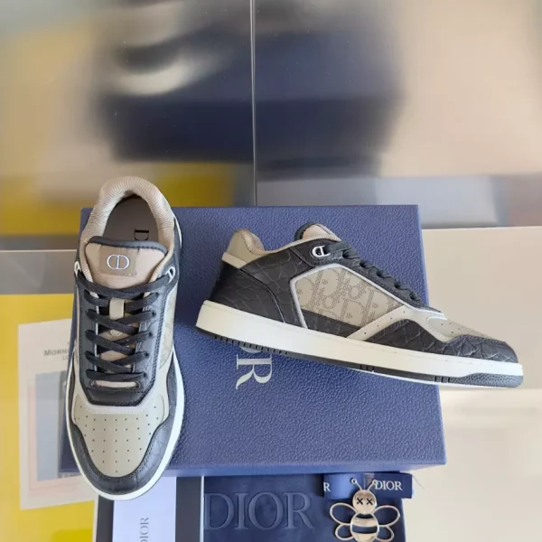 B27 LOW-TOP SNEAKER – CD174 - Image 5
