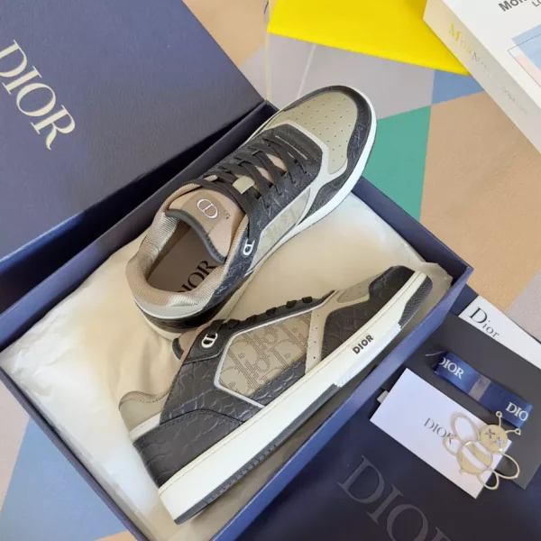 B27 LOW-TOP SNEAKER – CD174 - Image 6