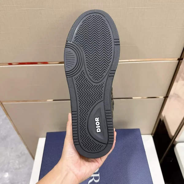 B27 LOW-TOP SNEAKER – CD184 - Image 7