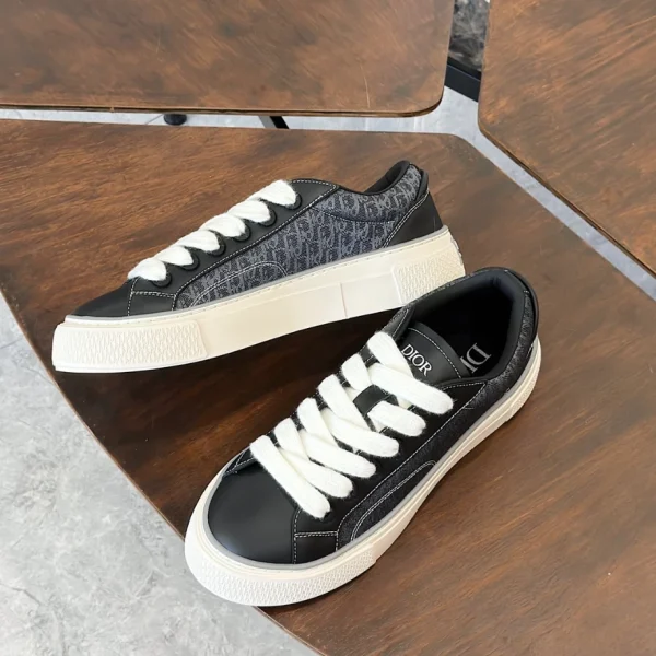 B33 SNEAKER SMOOTH CALFSKIN AND DIOR OBLIQUE JACQUARD – CD156 - Image 5