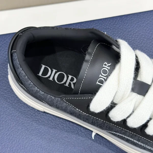 B33 SNEAKER SMOOTH CALFSKIN AND DIOR OBLIQUE JACQUARD – CD156 - Image 7
