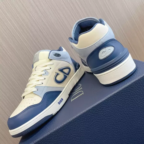 B57 MID-TOP SNEAKER – CD162 - Image 5