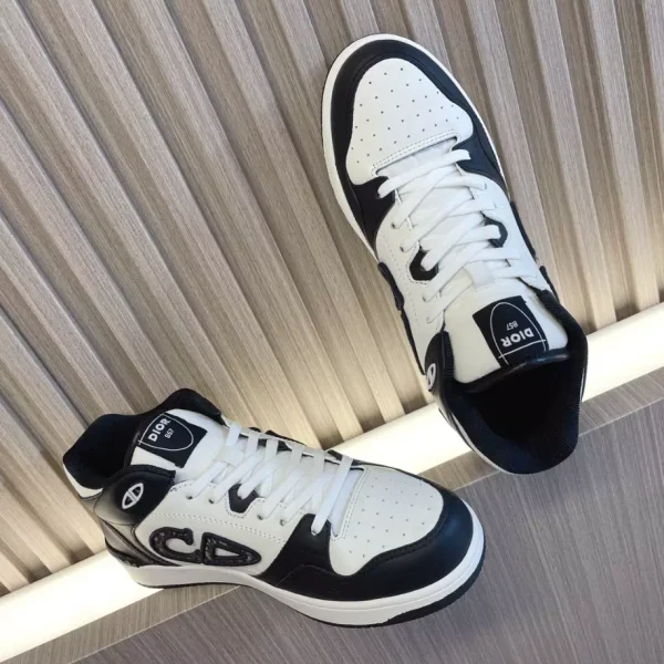 B57 MID-TOP SNEAKER – CD164 - Image 4
