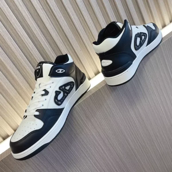 B57 MID-TOP SNEAKER – CD164 - Image 5