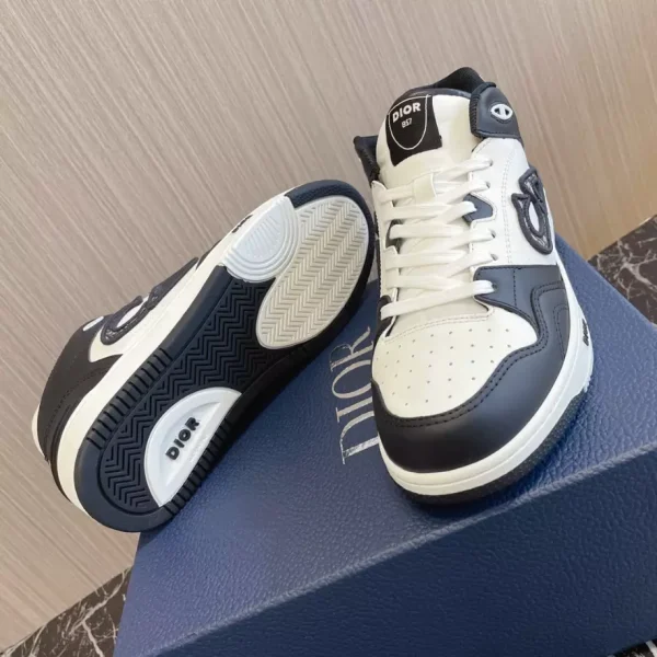 B57 MID-TOP SNEAKER – CD164 - Image 7