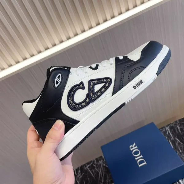 B57 MID-TOP SNEAKER – CD164 - Image 2