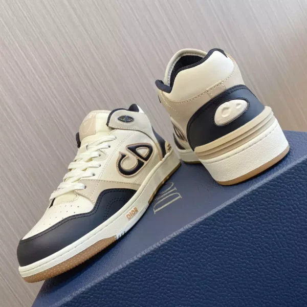 B57 MID-TOP SNEAKER – CD165 - Image 9