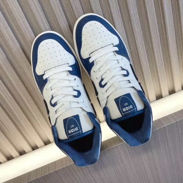 B57 MID-TOP SNEAKER – CD166 - Image 8