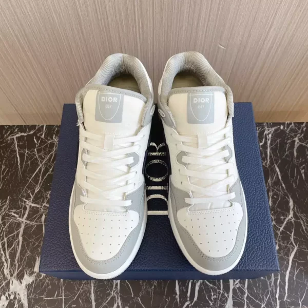 B57 MID-TOP SNEAKER – CD167 - Image 9