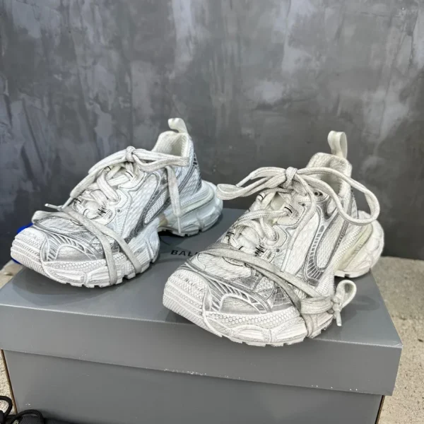 BALENCIAGA 3XL SNEAKER – BB165 - Image 2