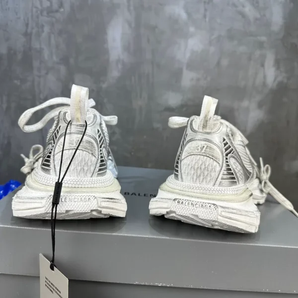 BALENCIAGA 3XL SNEAKER – BB165 - Image 3