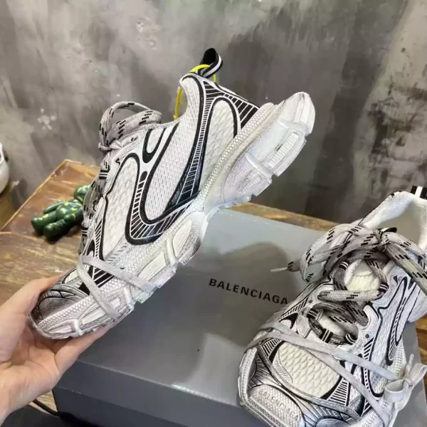 BALENCIAGA 3XL SNEAKER – BB190 - Image 7