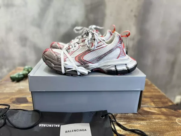 BALENCIAGA 3XL SNEAKER – BB191