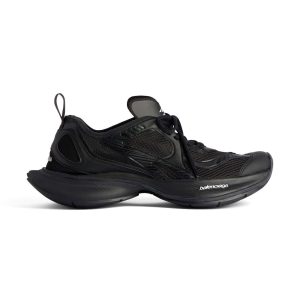 BALENCIAGA CIRCUIT SNEAKER IN BLACK – BB202