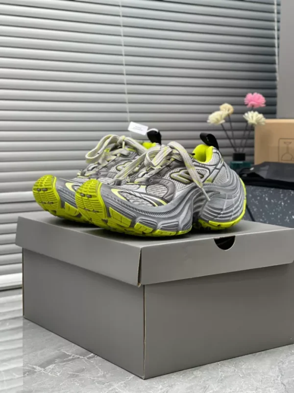 BALENCIAGA MEN’S 10XL SNEAKER – BB212 - Image 8