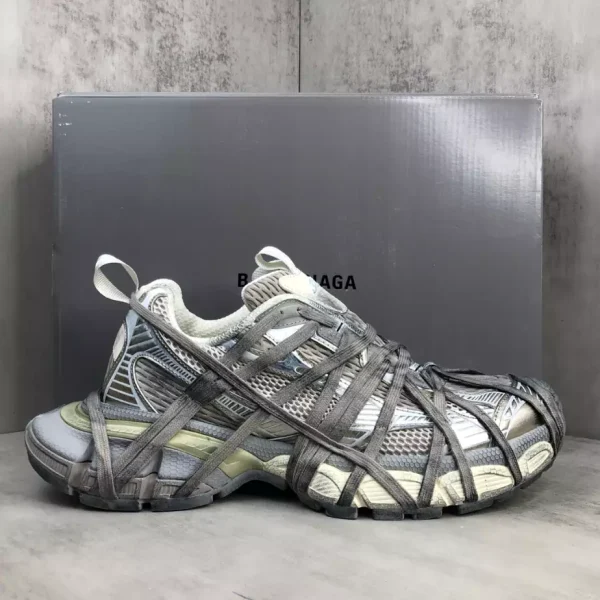 BALENCIAGA MEN’S 3XL EXTREME LACE SNEAKER – BB214 - Image 2