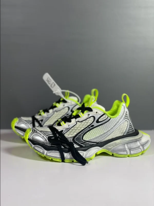 BALENCIAGA MEN’S 3XL SNEAKER – BB121 - Image 2