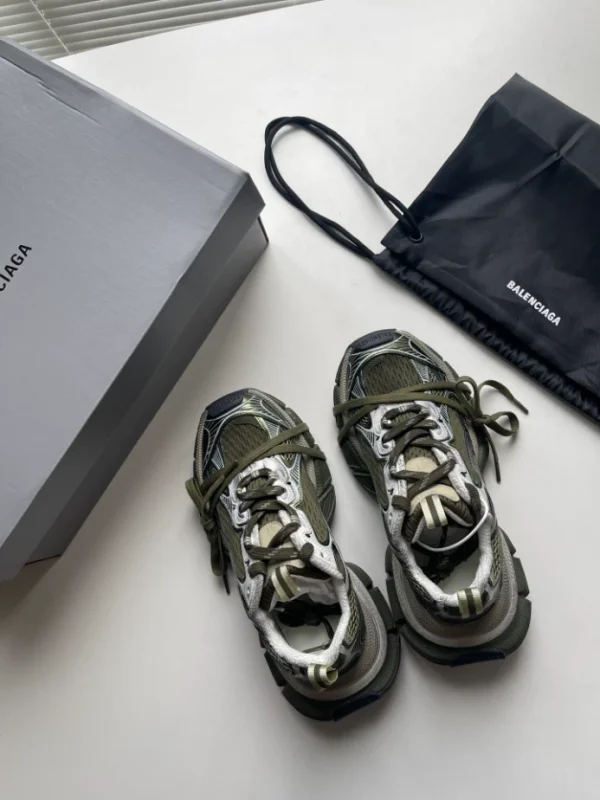 BALENCIAGA MEN’S 3XL SNEAKER – BB215 - Image 9