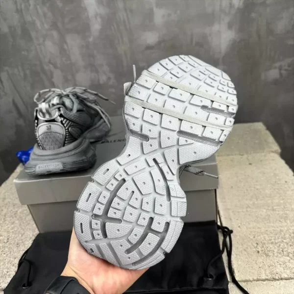 BALENCIAGA MEN’S 3XL SNEAKER IN GREY – BB152 - Image 5