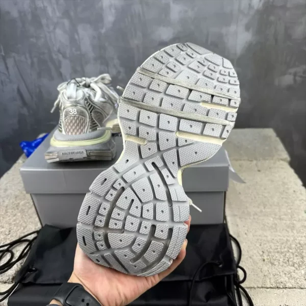 BALENCIAGA MEN’S 3XL SNEAKER IN OFF WHITE – BB124 - Image 7