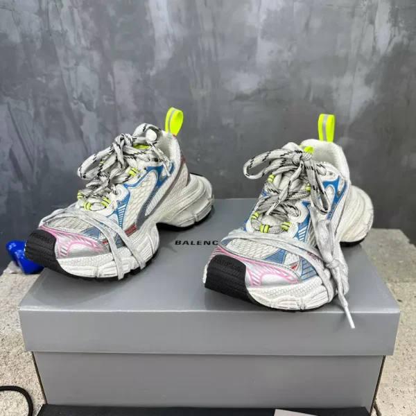 BALENCIAGA MEN’S 3XL SNEAKER IN WHITE – BB153 - Image 3