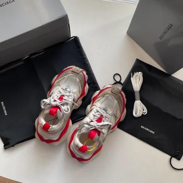 BALENCIAGA MEN’S CARGO SNEAKER IN BEIGE/GREY/RED – BB204 - Image 10