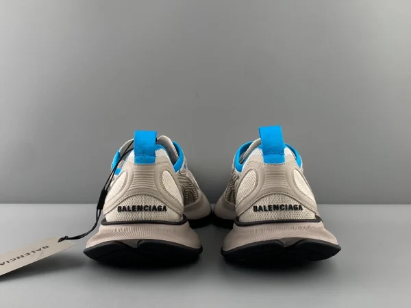 BALENCIAGA MEN’S CIRCUIT SNEAKER IN BEIGE/BLUE – BB224 - Image 4