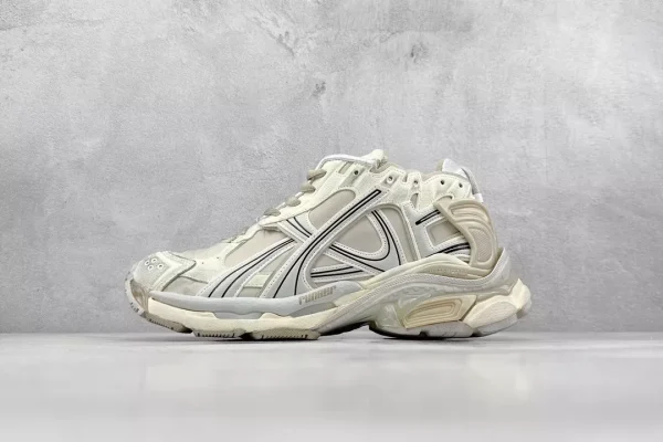 BALENCIAGA MEN’S RUNNER SNEAKER IN BEIGE – BB228 - Image 2