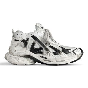 BALENCIAGA MEN’S RUNNER GRADIENT SNEAKER IN WHITE/BLACK – BB227
