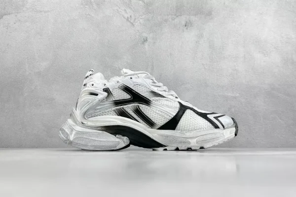 BALENCIAGA MEN’S RUNNER GRADIENT SNEAKER IN WHITE/BLACK – BB227 - Image 3