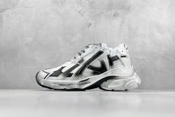 BALENCIAGA MEN’S RUNNER GRADIENT SNEAKER IN WHITE/BLACK – BB227 - Image 2