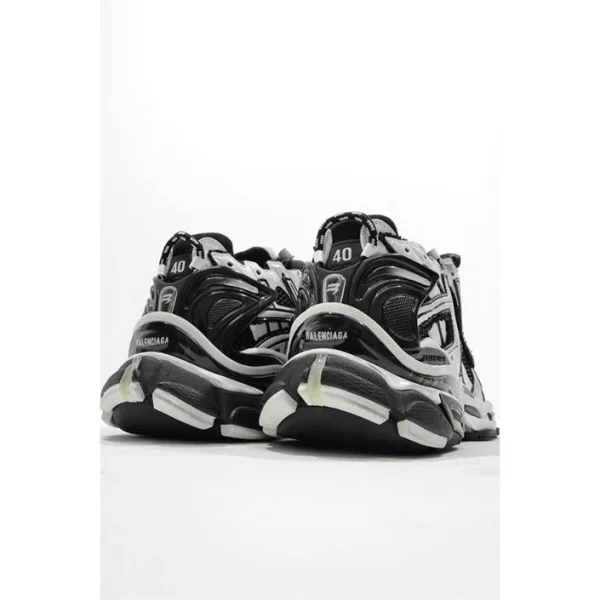 BALENCIAGA RUNNER SNEAKER – BB140 - Image 5