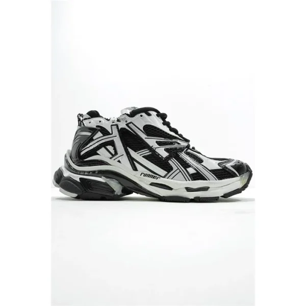 BALENCIAGA RUNNER SNEAKER – BB140 - Image 2