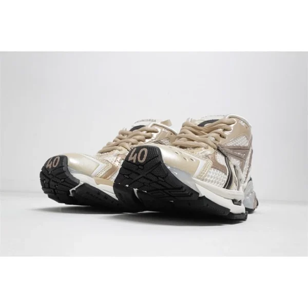 BALENCIAGA RUNNER SNEAKER IN BEIGE – BB134 - Image 3