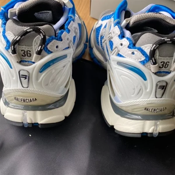BALENCIAGA RUNNER SNEAKER IN BLUE- BB133 - Image 7