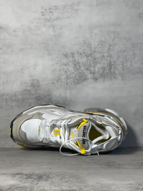 BALENCIAGA RUNNER SNEAKER IN GREY, WHITE, BLACK AND YELLOW – BB233 - Image 3