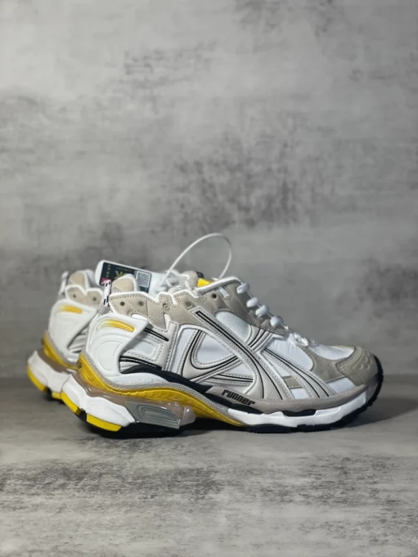 BALENCIAGA RUNNER SNEAKER IN GREY, WHITE, BLACK AND YELLOW – BB233 - Image 6