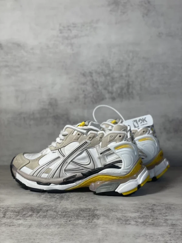 BALENCIAGA RUNNER SNEAKER IN GREY, WHITE, BLACK AND YELLOW – BB233 - Image 7