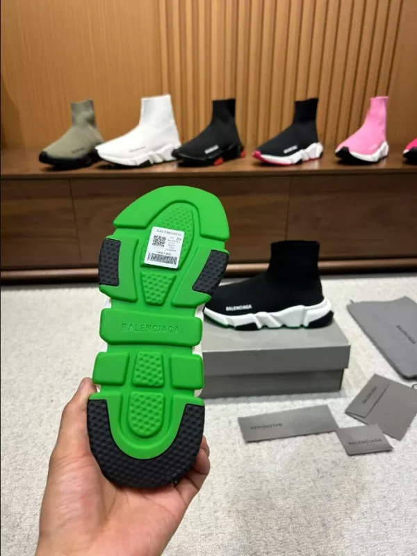 BALENCIAGA SPEED 2.0 RECYCLED KNIT SNEAKER – BB180 - Image 4