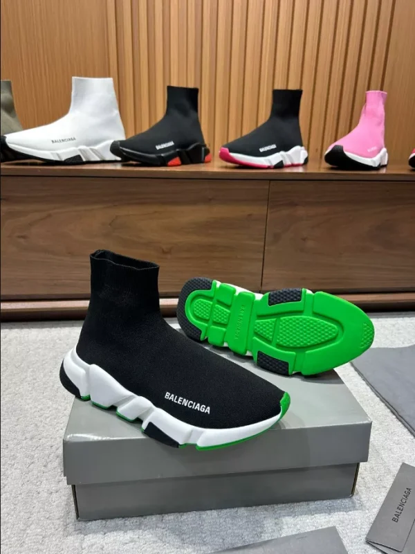 BALENCIAGA SPEED 2.0 RECYCLED KNIT SNEAKER – BB180 - Image 5