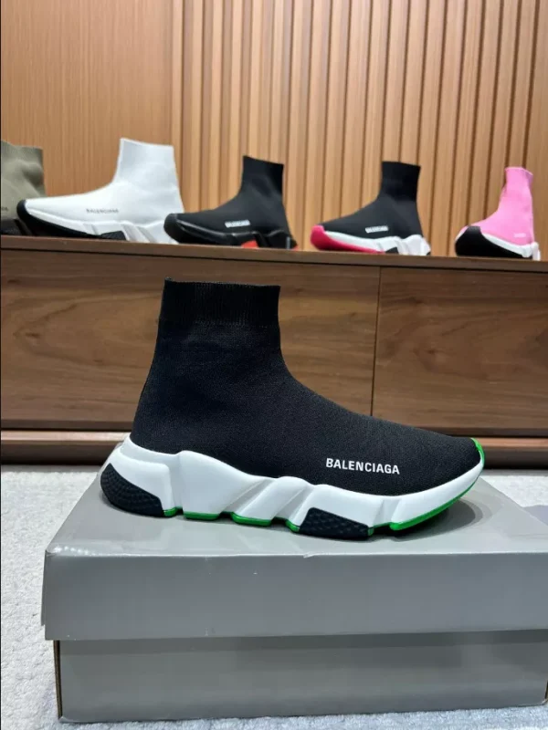 BALENCIAGA SPEED 2.0 RECYCLED KNIT SNEAKER – BB180 - Image 2